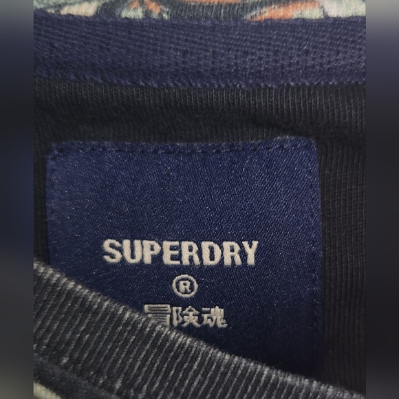 3 for $20* Superdry Floral Tee Sz M - Picture 4 of 5